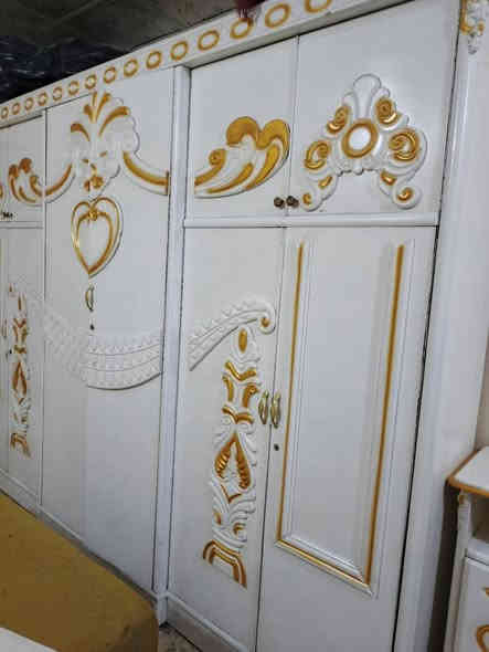 السلام عليكم
عندي غرفه صاج عراقي. 4 ملم
نضافه 80/💯 التراث 
800 الف وبيها مجال 
رقم/ ***********
