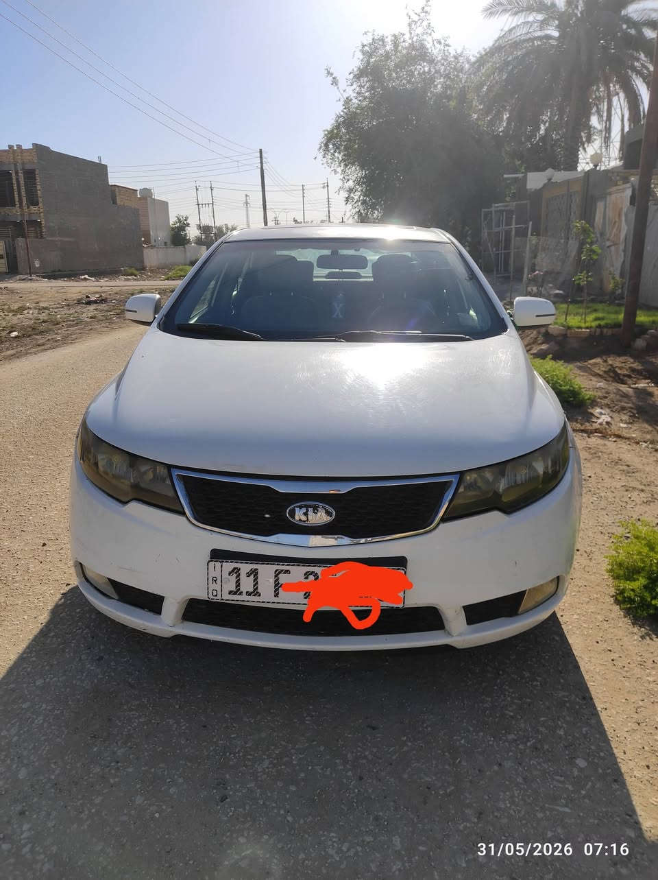 سيراتو خليجي ١٣ فول مكفولة عدا  البارد رقم بغداد كير محرك تبريد بصمه أبواب بصمه تشغيل  ماشيه قليل السعر ١٠٧ وبيها مجال ***********
