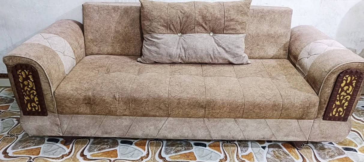 تخم تزكام 10 مقاعد نضيف جدن اي ضرر مابي اسعر 250 لعنوان كربلاء بدايت امن اداخلي يوجد توصيل ***********
