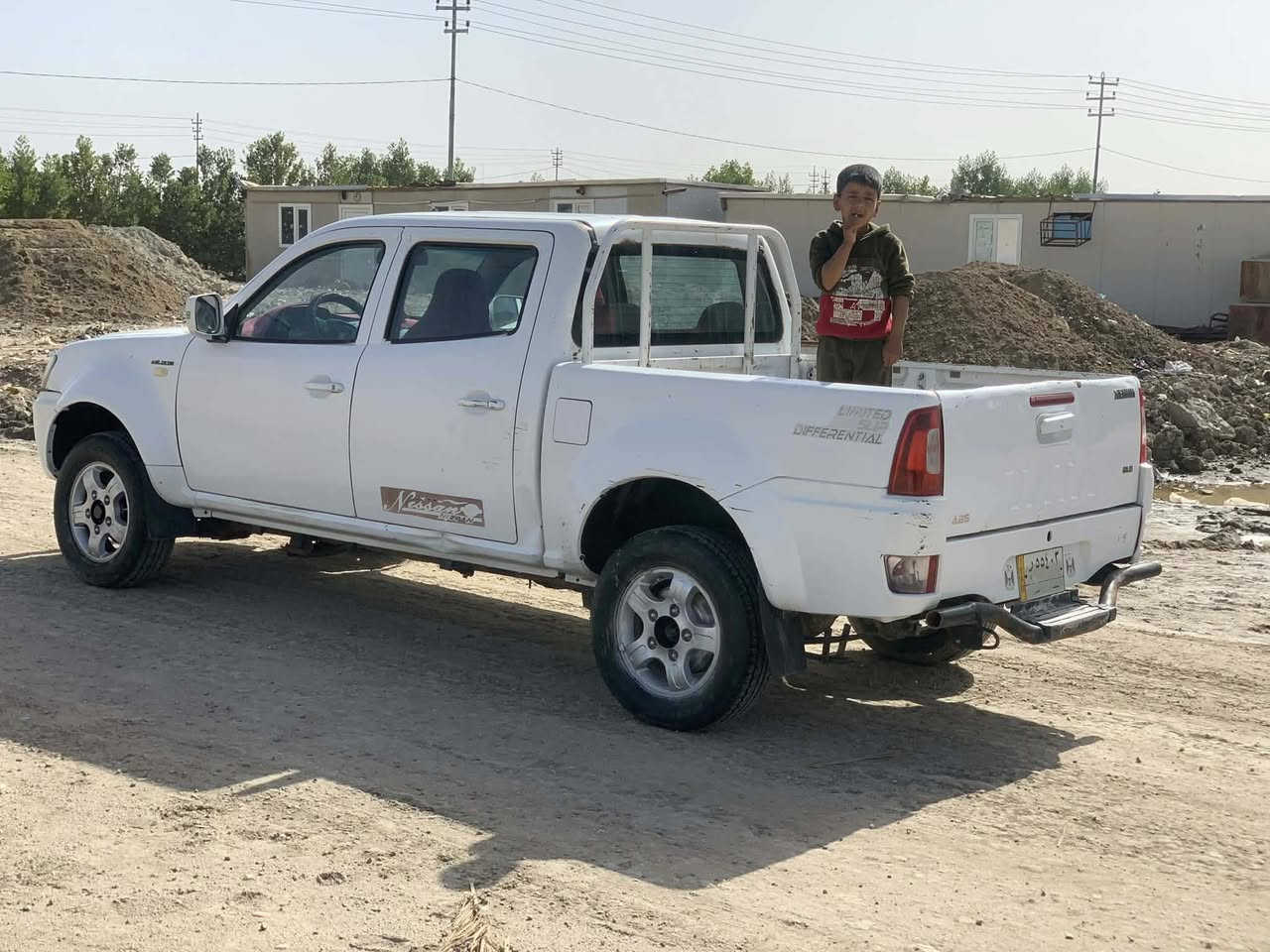 تاتا ٢٠١٣ مكينه كير جدد اوتماتيك
مكفوله من الضربه والصبغ شاصي مكفول
رقم بصره تريد وكاله تريد تحويل
السعر ٤٥ وبيها مجال *********** ناصريه سوق الشيوخ
