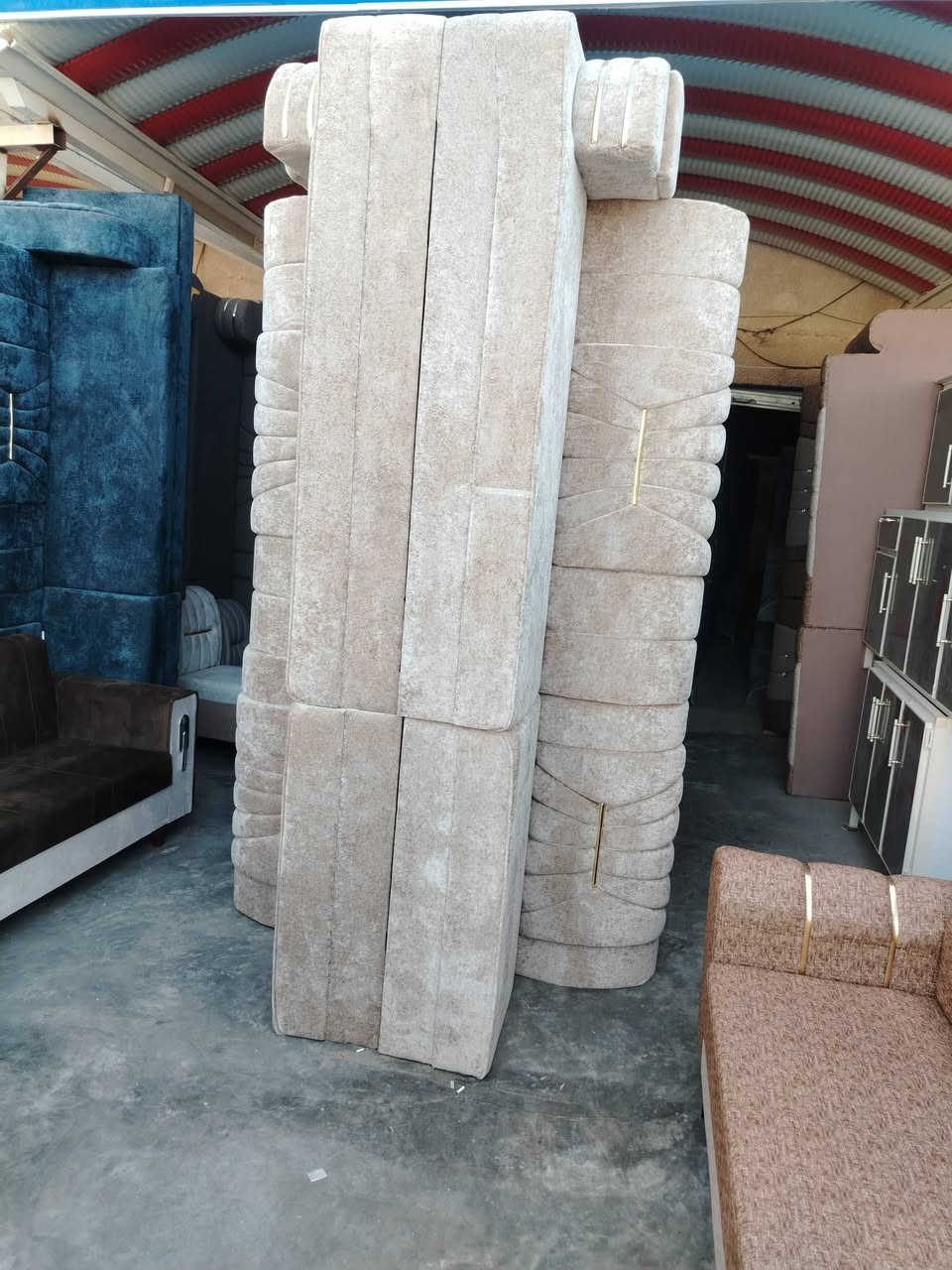 سلام عليكم وصول وجبه جديده معرض ومزاد الاخوين الاستفسار ***********
