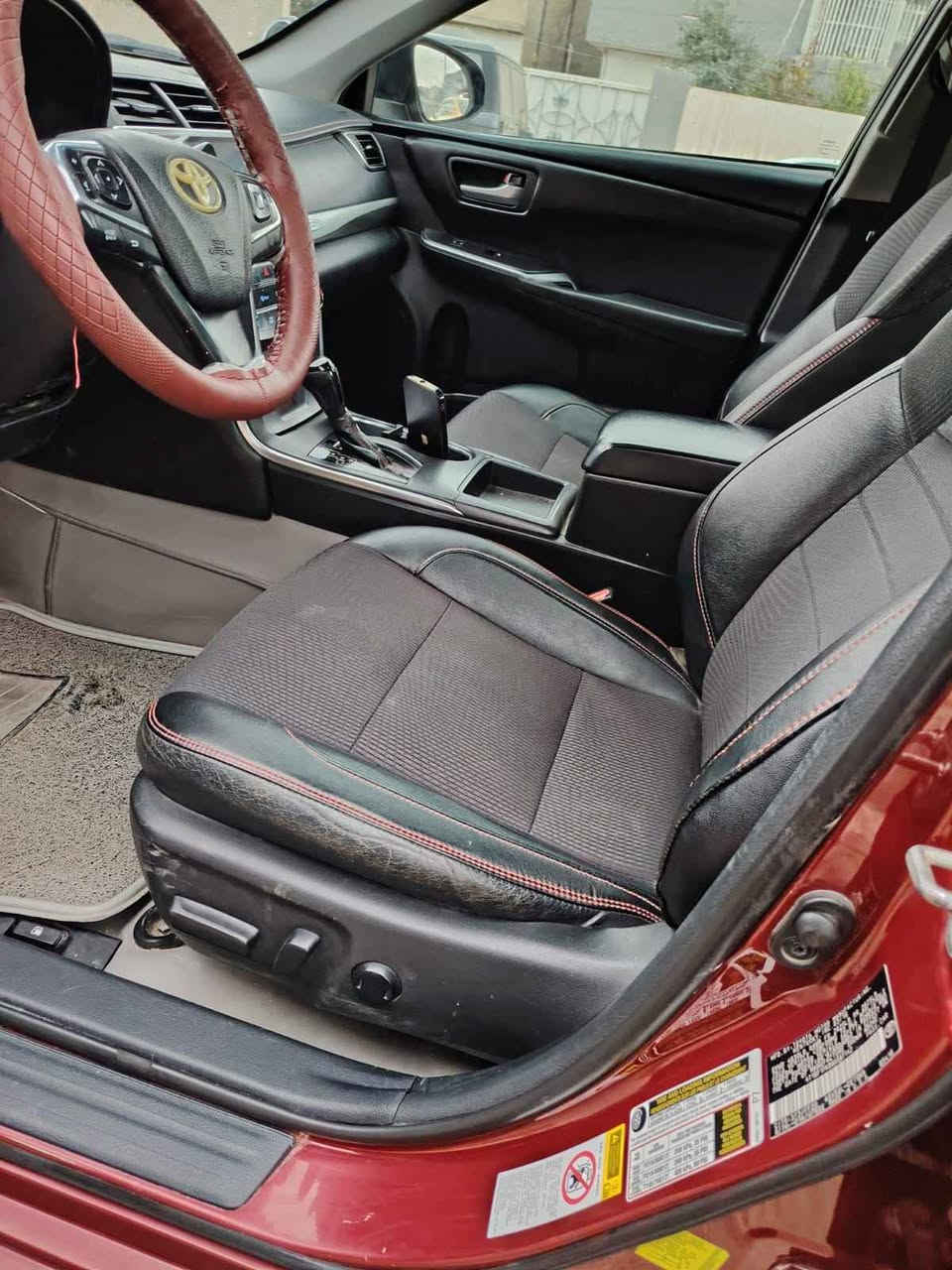 السلام عليكم اخوان كامري موديل ٢٠١٦ للبيع السياره بيه قطعتين بدون داخل رقم أربيل تحويل ثاني يوم السياره خير من الله محرك وكير شرط 
***********
*********** Singapore
