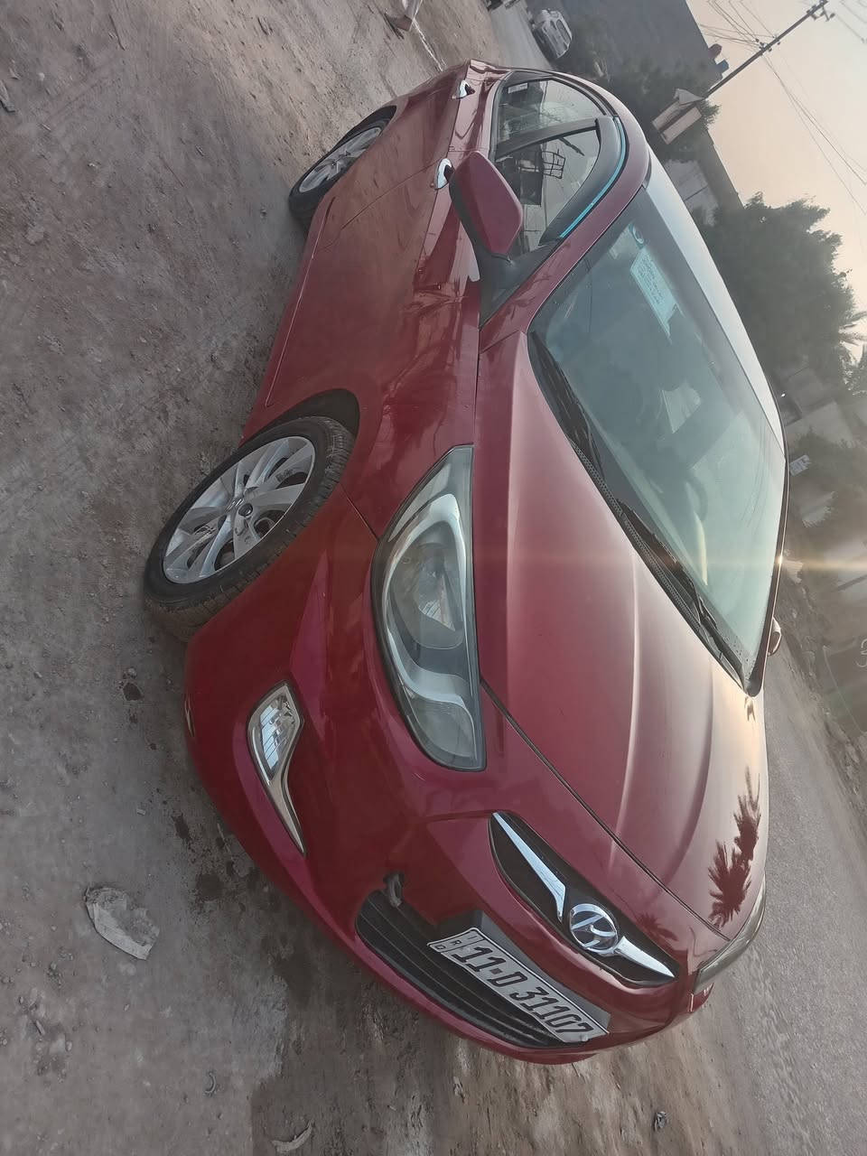 السلام عليكم اكسنت أمريكي موديل ١٢ حادثه جاملغ وبنيد سعره ٨٥ وبيه مجال قليل بابل شارع ٦٠ قرب جسر الطهمازيه موبايل ***********
