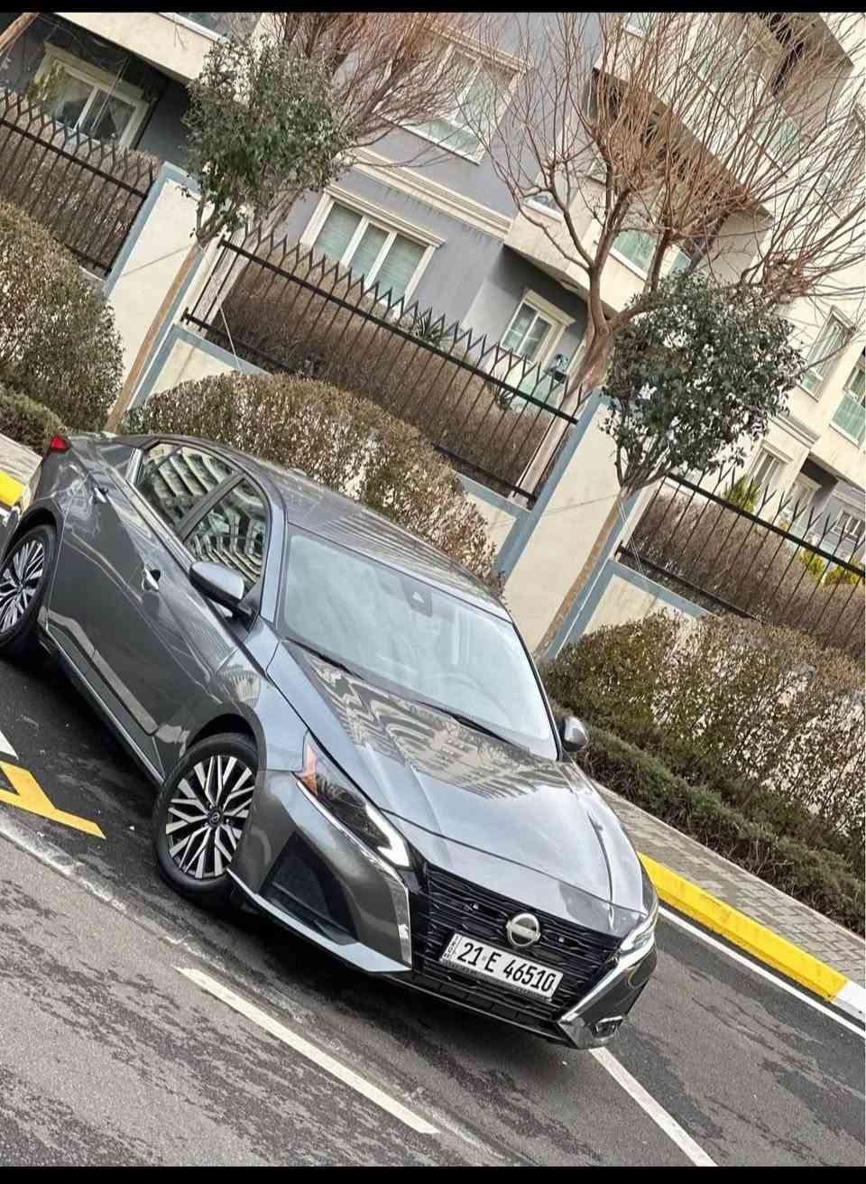 سەرەتا بە ناوی خوای گەورە
نیسان ئاڵتما ٢٠٢٣  SV

  نموونەیە لە جوانی

مواسەفات SV

بەسمە

شەغال 

ڕاداڕ ٣٦٠ پلە ئاوێنەکان پێش و دووا

خەتی جادە 

ئۆتۆ ئیستۆپ 

دەرگا بەسمە 

تراکشن کۆنتڕۆڵ

سوکان ڤۆلیۆم 

تەحدید سورعە 

کوشن کارەبا 

 بلووتوز USB.AUX 

کارپلەی

شاشە گەورە 

لایت ئۆتۆ 

لایت زینۆن و عەدەسە 

لایت پێشو و دووا لید 

ئاوێنە کارە با 

شاشە  

قفڵ مەرکەزی 

٤ جام کرەبا و ئۆتۆ 

حاسە 

ئاوێنە دژەفول

جام هیتەر

فڵچە ئۆتۆ

ڕەنگی نەوتی 

((سەیارەکە یەک پەڵەی بۆنیتی بۆیاخە لەگەڵ چەمەلەغی سایەق)) چاڵ و شوخت و ساردی نیە 

پشتوو پێشی کەپسە بەشەرت 

ناوی نەگرتوە بە شەرت 

 کامل سێرڤس کراوە. ڕۆن و فلتەر و پاتری  تازەیە

سەیارەکە زۆر تازەیە ٤ تایەی لۆک ماڵی دۆستە 

(گێڕ مەکینە نەکراوەتەوە ، تەقە و ڕەقە ، تەبرید،کارەبایەت.بەردی ساڵۆنسا ) 

هەر هەمووی بەشەرت زۆر بێ عەیب و مەزبووت 

تەحویل غەرامە و وەکالەت بەشەرت 

هەزە و بەڕاد و سەنەوی ژینگەو ڕێگەو بان  تازەیە  ٢٠٣٠ 

سعری 160  وەرەقە و مەجالێکی زۆر کەم  

ناونیشان/سلێمانی
***********
