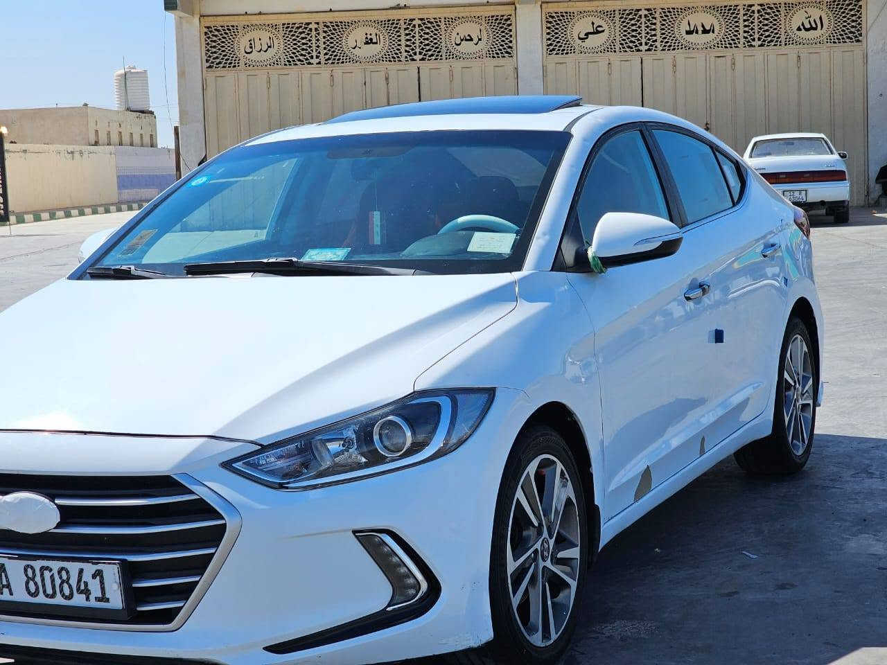 النتره2018خليجي فول موصفات مكينه 2000دوش كير مكينه نضيفه تايرات جدد بيه ضعف بالتبريد  سياره فول مواصفات تحكم  بالستيرن مراية شفط فتحه بالقماره تبريد قطعتين  رقم ذي قار  بسمي مداور ثاني يوم بيه حالوبه بالقماره والجنطه 
السعر118
 الستفسار
*********** ناصرية, ذي قار
