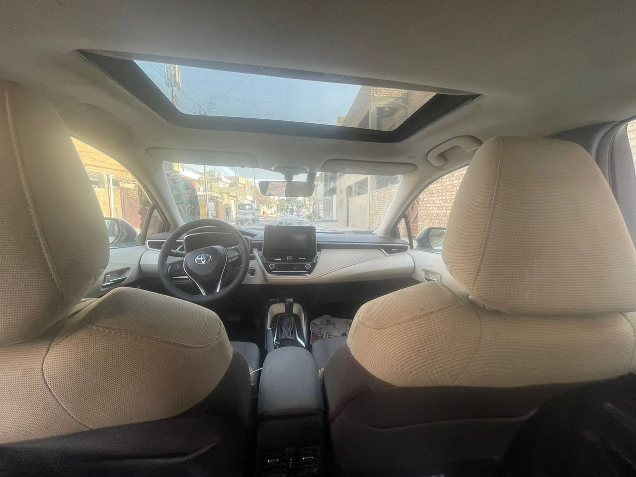 كورلا خليجي (بانزين)فول
وكالة ساز موديل 2024
موصفات فول
مري شفط و اشاير بالمري
حساس امامي
حساس خلفي 
كامرة خلفية 
بصمة 
جامات كهرباء
سلايد روف ( فتحة سقف )
2 انظمة قيادة
تبريد قطعتين الامامي منفصل والخلفي
المرآة الوسطية معتمة
دخول ذكي
داخل سياره لونين

رقم اربيل تحويل ثاني يوم سياره كل صيانه بشركه بدون نقص جديده جدا شادله لايت منضومه زنون
مكاني بغداد 
السعر 175
للاستفسار
***********
وتساب +964 771 173 8651
