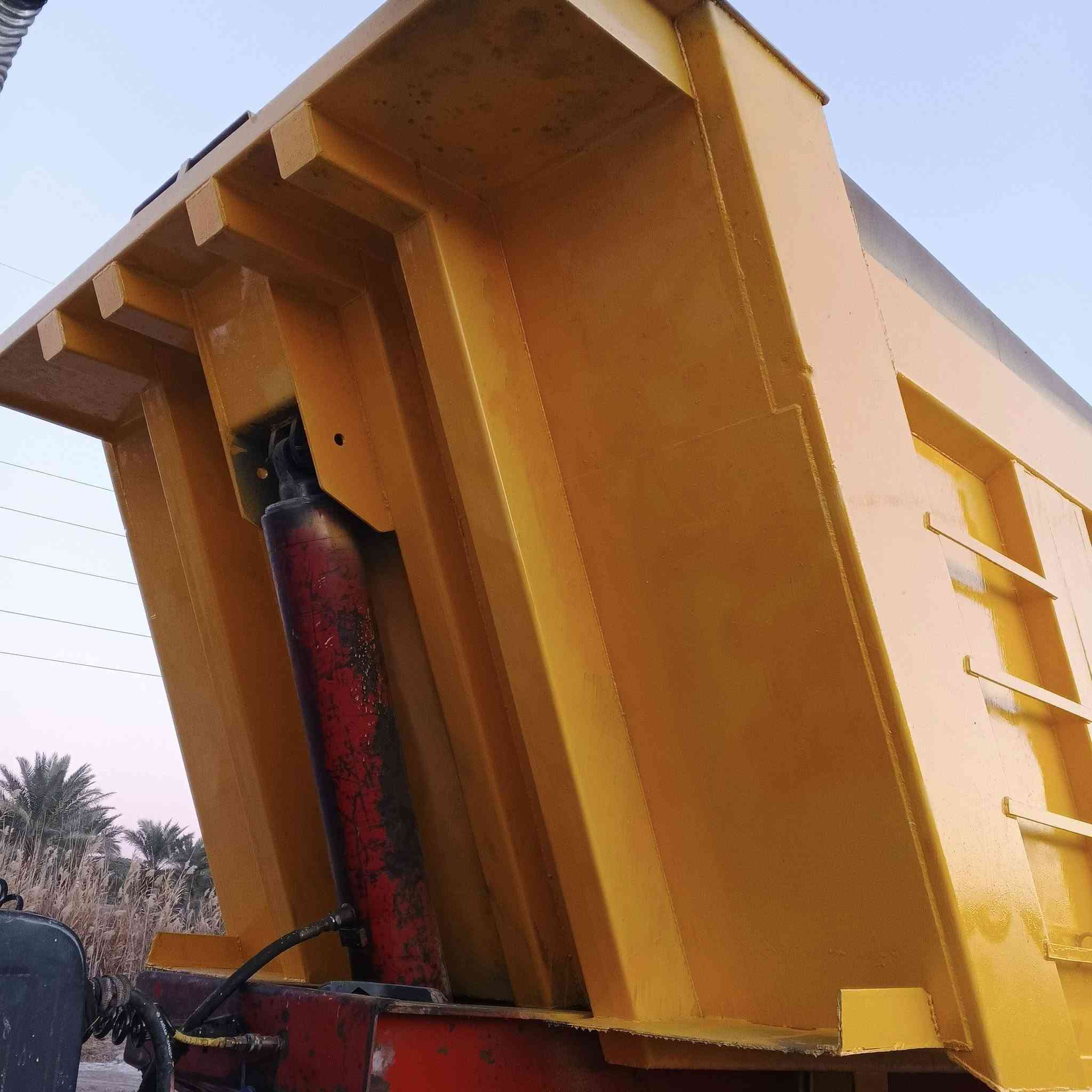 للبيع عربانه جابر موديل2007مكفوله من ميله كلبه تايراته نص عمر ثلاثه دناكير ثالث جوبلس ذرعته 32متر‏ رقمي‪***********‬‏
