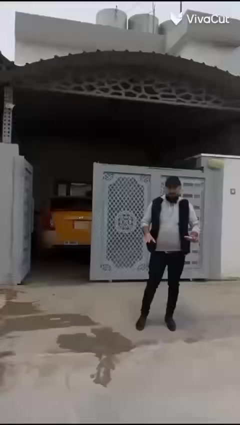 بيت مقابل جامع خي خواز125متر قاطين سعر كولش مناسب/***********/***********
