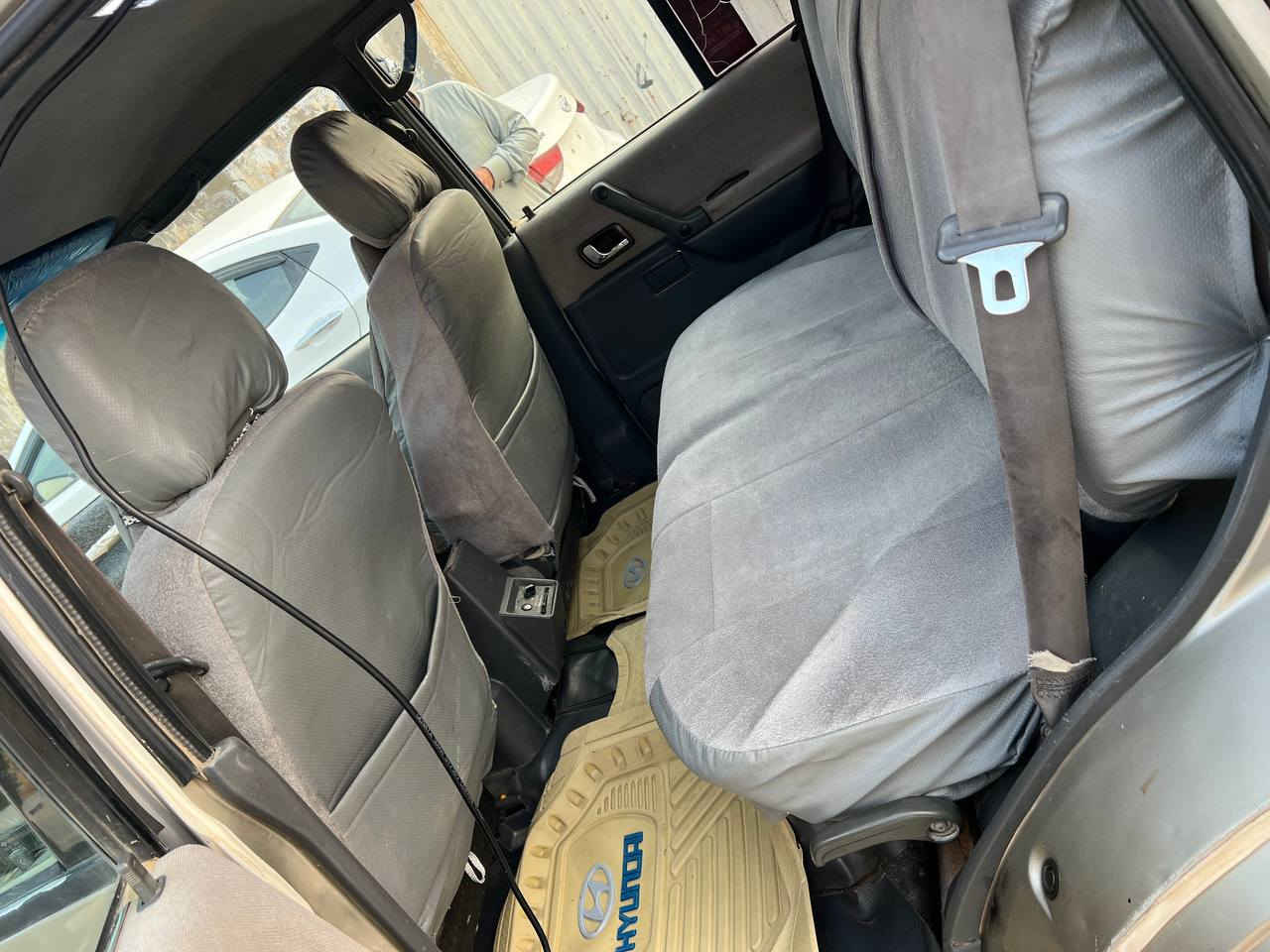 سلام عليكم من رخصه مدير الكروب سياره موديل 2000 باجيرو جاهزه سياره خير من الله رقم ***********) ***********
