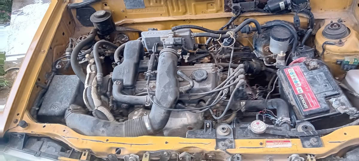 السلام وعليكم سايبه 2015 للبيع
سنويه لل 2030 هزه جديده أرقام نكليزي بغداد بسمي 
كير مكينه مكفولات شواصي بلادي بيهة خياس بل جاملغ الخلفي تبريد عاطل وبيهة باور ستيرن ....؟ السعر 30 وبيهة مجال 
بغداد البياع شرطه الخامسه ***********
