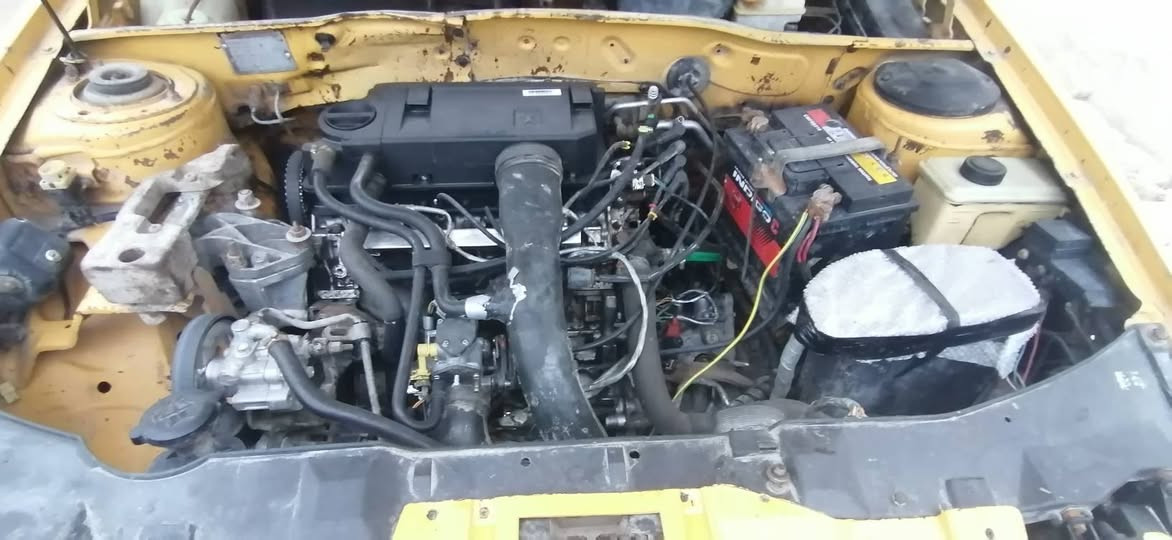 سمند 2011للبيع سياره خير من الله جاهزه من كلشي كبل للشارع سنويه ل27السعر 25وبيهه مجال مكاني بابل***********
