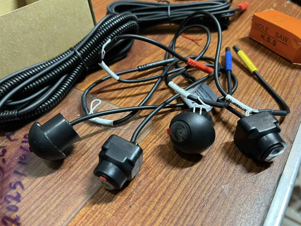 سستم كامرة ٣٦٠ درجة
٤ كامرات مع الملحقات 
السعر ٣٥


**إذا كنت صاحب هذا الإعلان وتريد حذفه لأي سبب، رجاءا أرسل رسالة إلى الدعم الفني**