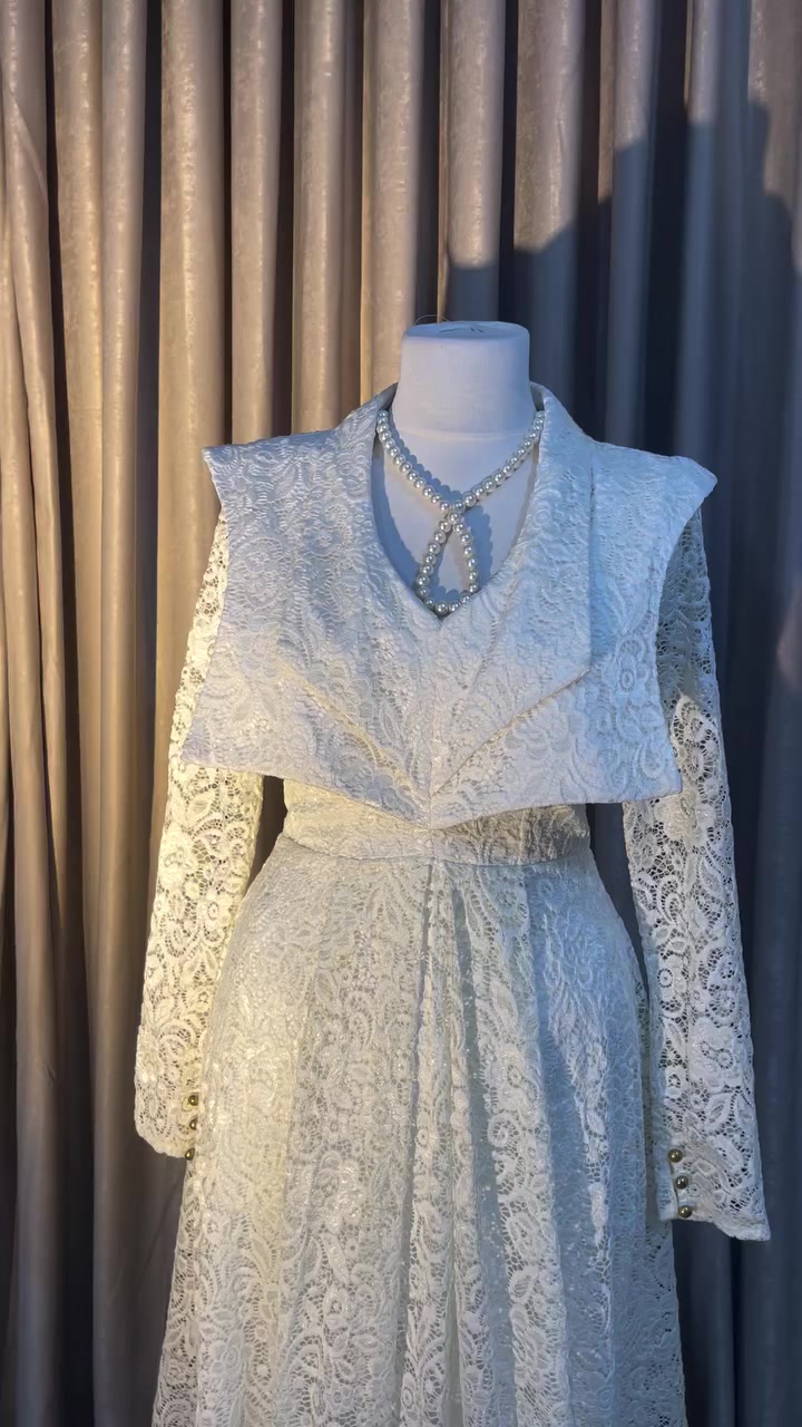 للبيع فستان تور فرنسي يجنن قياسة 38 سعرة 20 كلة القماش اصلي ولونة بالحقيقة اوف وايت يموتتتتتت توصيل موجود


**إذا كنت صاحب هذا الإعلان وتريد حذفه لأي سبب، رجاءا أرسل رسالة إلى الدعم الفني**