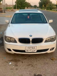 ٢٠٠٨ • ٨ سلندر • فتحة سقف