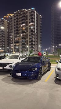 تسلا مودل S لونك رينج للبيع موديل 2023 ماشيه ١٩ الف ميل فقط حادث خلفي ...