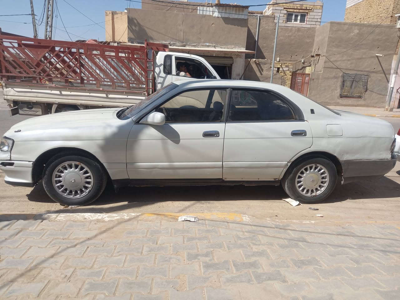 بطه متصل موديل ٩٢ تخم تاير جديد حداديه جديده رقم قادسيه سنويه ساقطه ٢٠٢١ العنوان ديوانيه 
السعر ٣٠ وبيها مجال ***********
