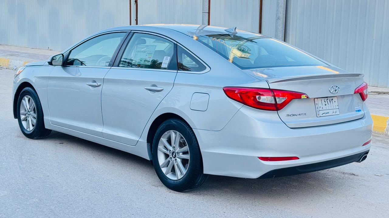 السلام عليكم 
سوناتا 2016 وارد امريكي ماشيه 70 حقيقي شرط الفحص محرك 2400 
تحويل مباشر بأسم المشتري مشروع وطني مكفوله ضربه وتبديل ليبل واحد حادثه بارد مقدمه البنيد مصبوغ صور السونار مرفقه بل النشر بدون اربارك بدون بارد بدون شخوط مواصفات كلش حلوه شاشه كبيره اصل كامره دواره ويل كب عدد 5 تحكم استيرن جهتين ثلاث انضمه قياده السياره جديده جداً كير ومحرك وتبريد وتدفئه وحداديه شرط الفحص تخم تاير باتري جديد منضومه زنون سويج عدد 2  السعر 123 للاستفسار ***********مكاني ناصريه مركز
