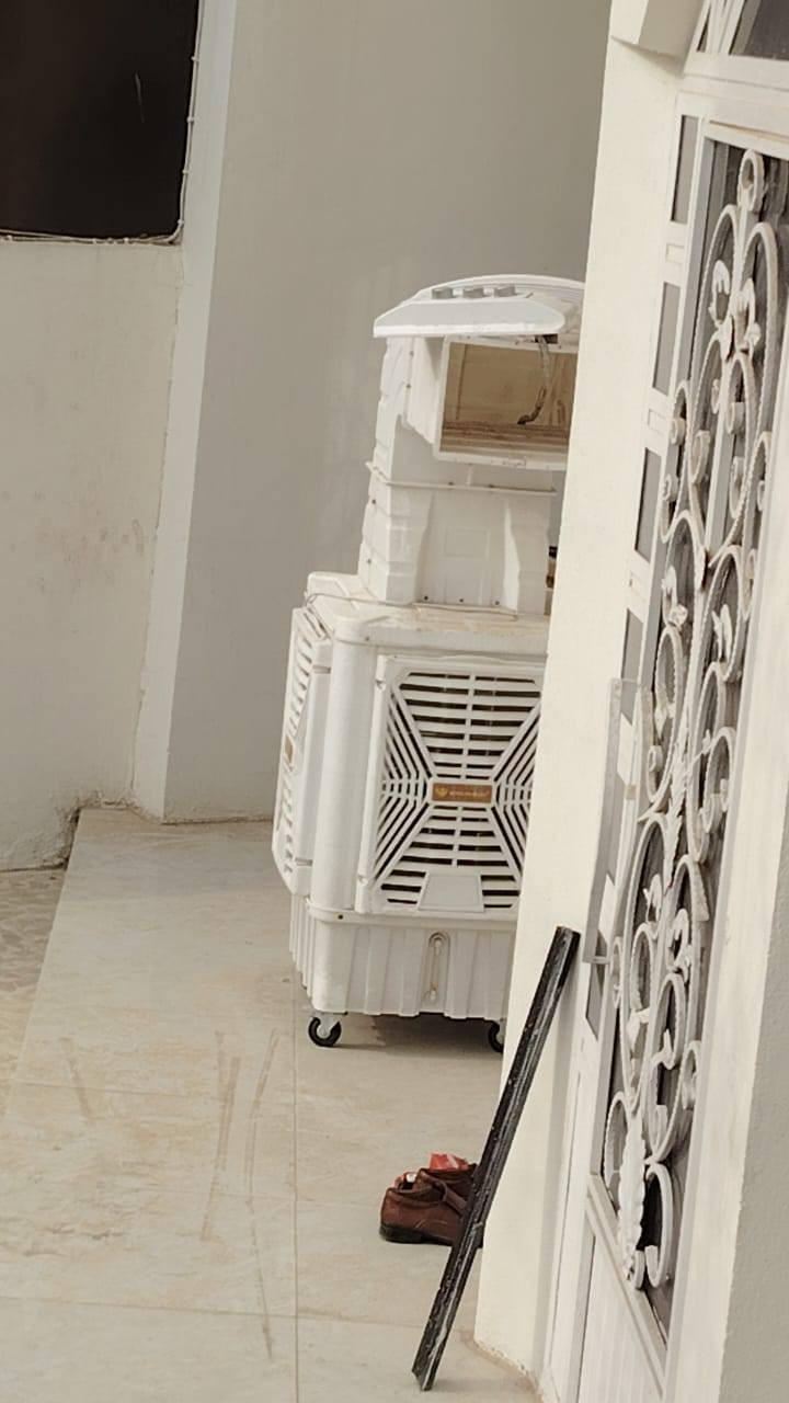 #للبيع 
1_سبالت شغالة و داخليات شغالة
2_غسالات شغالة +مبردات 
3_سنك+محضرات قهوة
4_مايكرويف + أغراض متنوعة 
العنوان كركوك 
الشراي يراسلنة ويدلل


**إذا كنت صاحب هذا الإعلان وتريد حذفه لأي سبب، رجاءا أرسل رسالة إلى الدعم الفني**