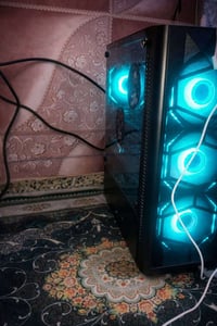 07759323225 حاسبه تجميعه للبيع او للمراوس سعر 200 وبيها مجال توصيل موج...