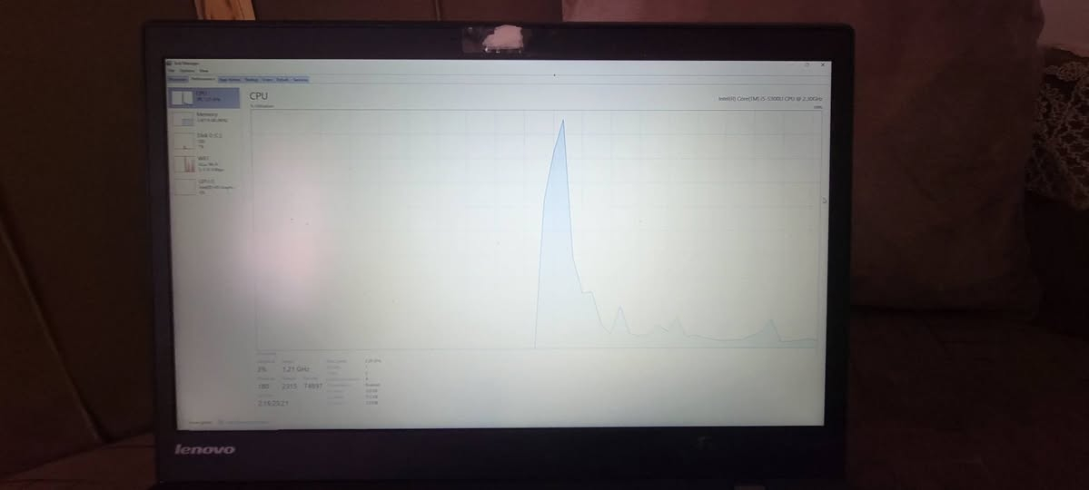الجهاز نضيف مثل مامعروض بصورة يخدمك اعمال بسيطة تصفح العاب بسيطة بغداد, العراق


**إذا كنت صاحب هذا الإعلان وتريد حذفه لأي سبب، رجاءا أرسل رسالة إلى الدعم الفني**