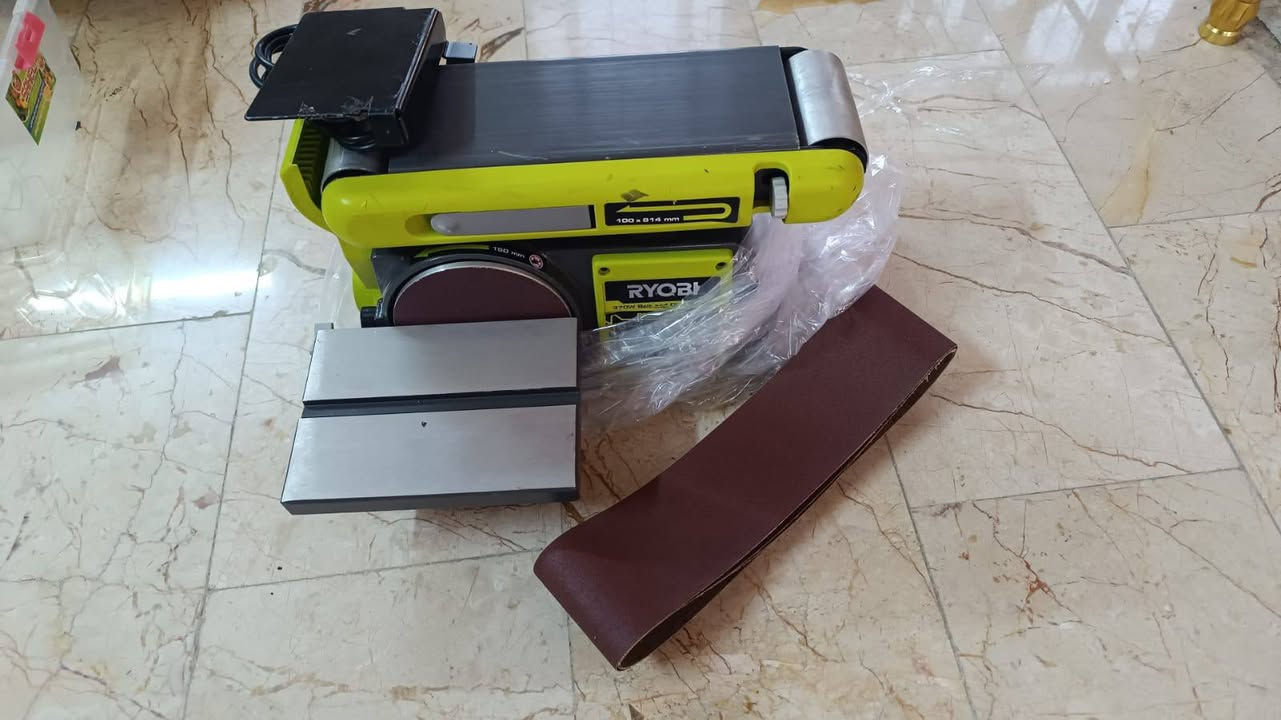 واتساب ***********
