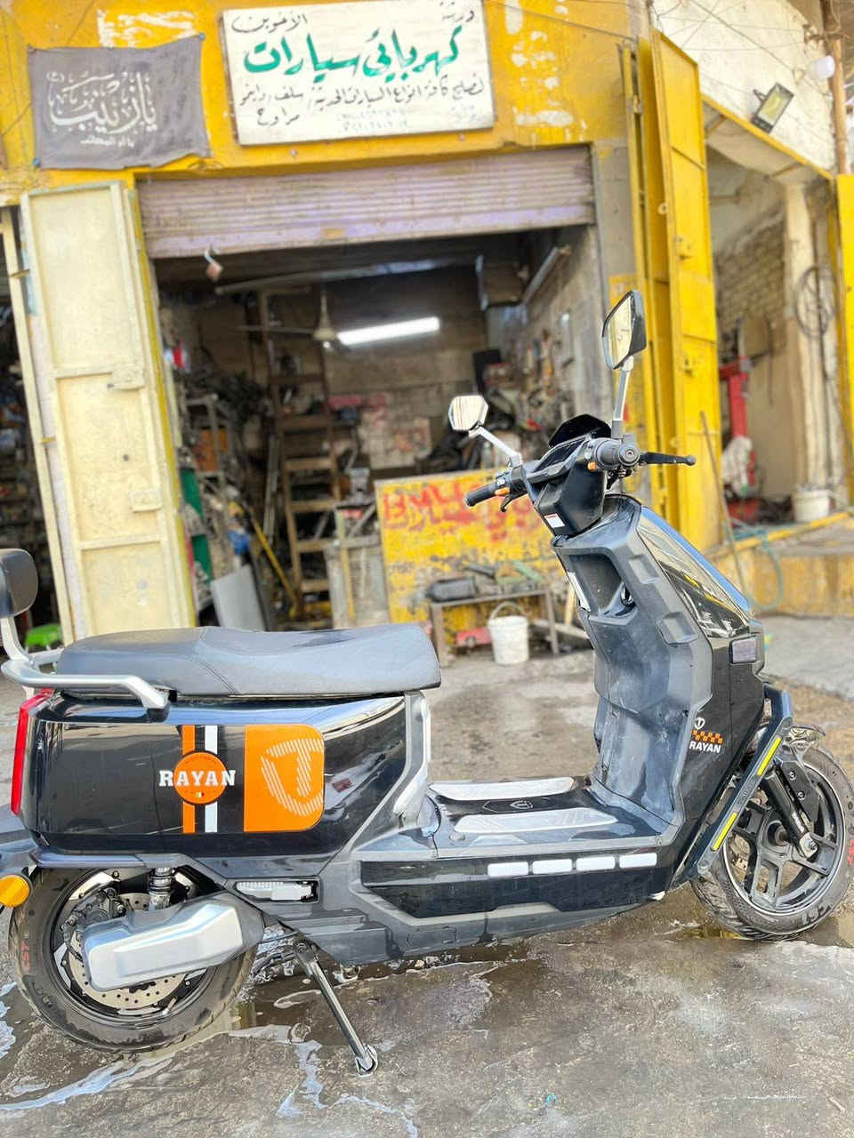 دراجه شحن بطاريات 6 كبار كرافين مصار هواي من اخذتها موصفات معروفه مكفوله من كلشي السعر ٨٥٠ اتصال *********** عنواني بغداد شارع حيفا
