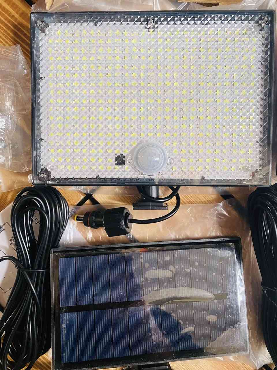 لايت طاقه شمسيه نوعيه اصليه 
حساس حركه تحكم ريموت قطعتين


**إذا كنت صاحب هذا الإعلان وتريد حذفه لأي سبب، رجاءا أرسل رسالة إلى الدعم الفني**