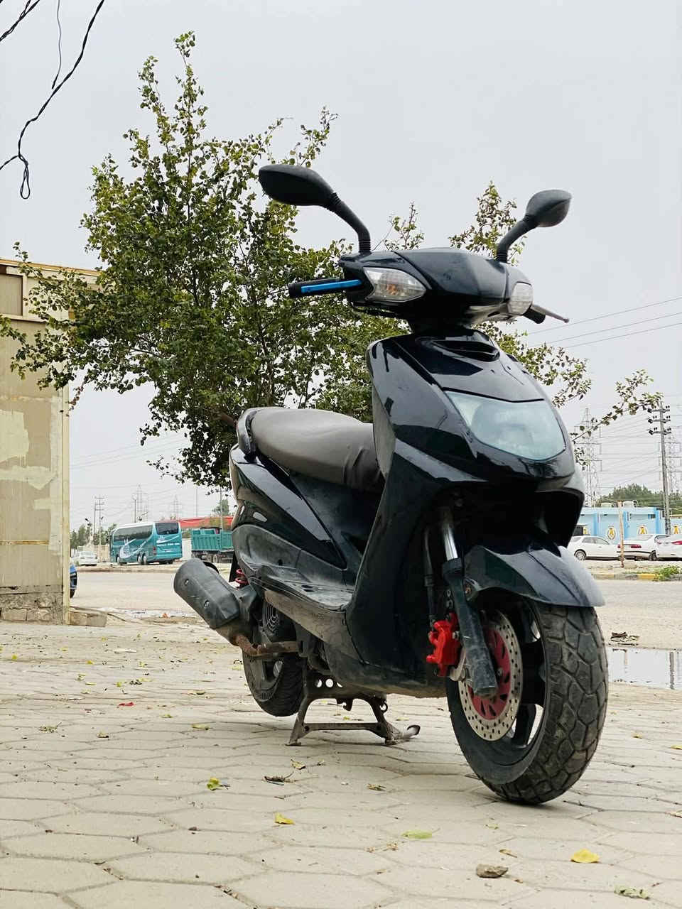 سلام عليكم دراجه سكنز نثيه البيع سعر خاص  مكاني نجف حي مهندسين  ***********
