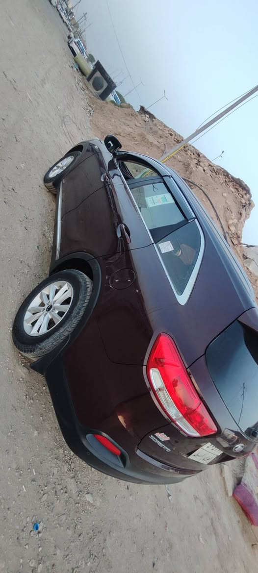 السلام عليكم سورنتو موديل 15وجه 16 كفاله 
بس لبنيد جارد وراد خليج محرك ،4 سعر ب165
مكاني بابل الحمزه الغربي ***********

