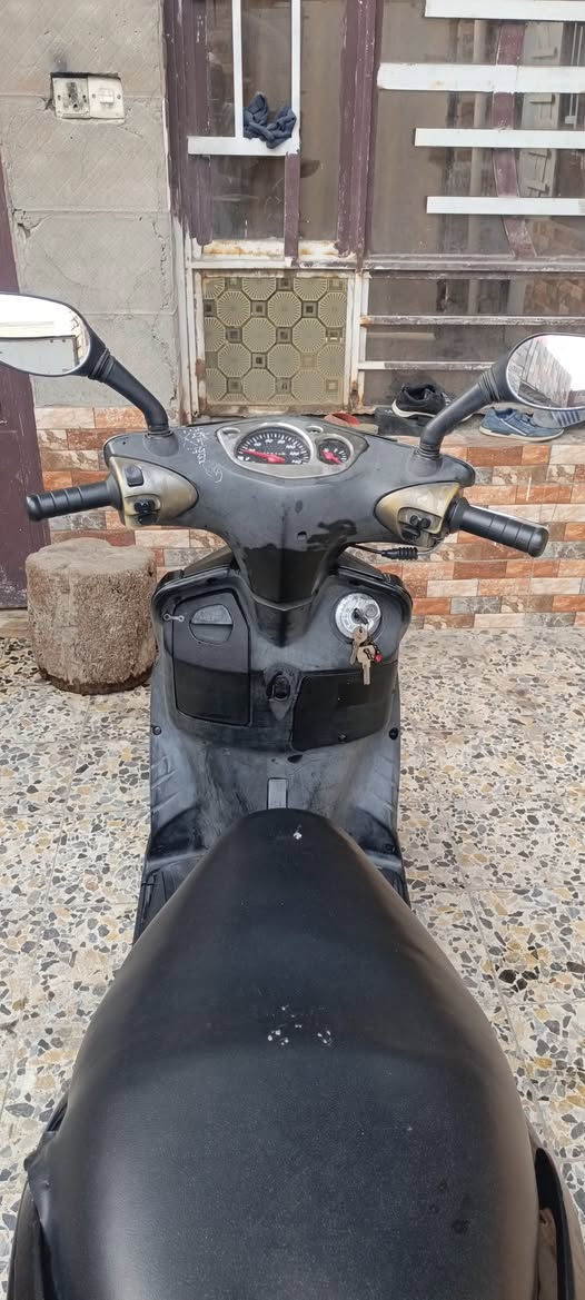 سلام عليكم دراجة سكنس 140 للبيع مكاني حي السفير  دراجة نظيفه تشغل سلف هندر وكهربائيات كلها شغالة دراجة مابيها نقص سعر 550 الف وبيها مجال بسيط الرقم (***********)
