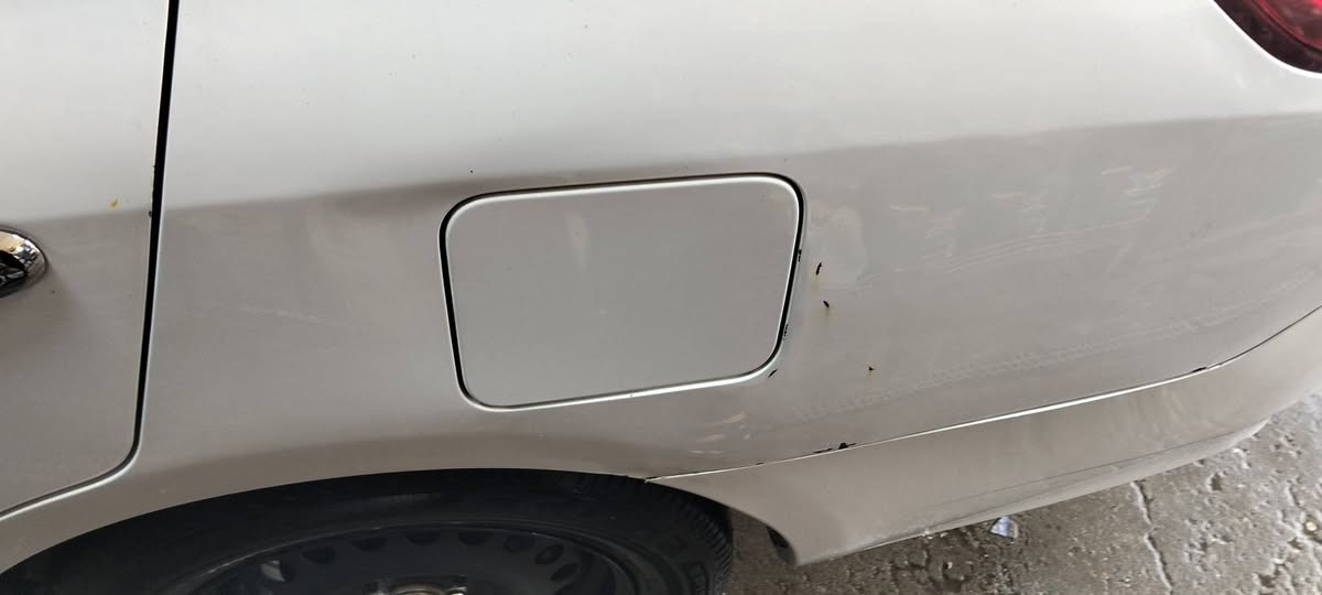 سني 2021
هندي 
السياره مكفوله 
من الصبغ والتبدي 
رقم اربيل  
السعر 107
الاتصال ***********
