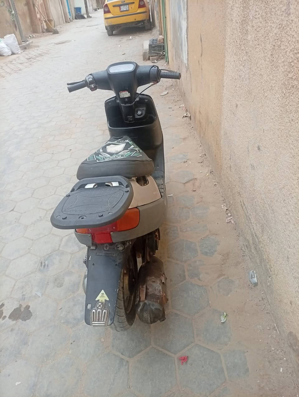 السلام عليكم
دراجه بطه للبيع هندر واحد شلعه تشك لكاع

سلف كفرات كامله سلف جديد

باتري جديد السعر 190وبيه مجال بصيط

نجف حي لانصار


**إذا كنت صاحب هذا الإعلان وتريد حذفه لأي سبب، رجاءا أرسل رسالة إلى الدعم الفني**