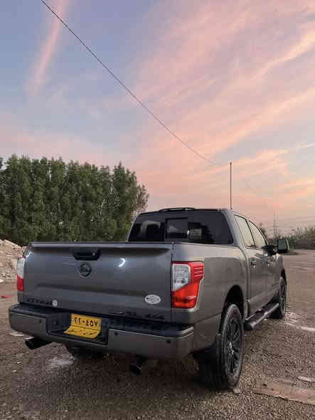 سلام عليكم سياره للبيع أو مراوس حسب القناعه
نيسان تيتان SL بلاتينيوم 
موديل2019
باب طويل بدي قصير (المرغوب)
السيارة بدون حادث ضرره مجرد بخ صبغ بلبنيد 
مكينه جديده 
بصمه تحكمات ستيرن 
كشنات تدفئه تبريد
نقطه عمياء
تحديد مسار
كامره خلفيه
جامه خلفيه كهرباء 
رادار 360 درجه
كير تعليگ

السعر ($225) وبيه مجال بسيط

للاستفسار اكثر 
خاص او الاتصال بلرقم
***********
