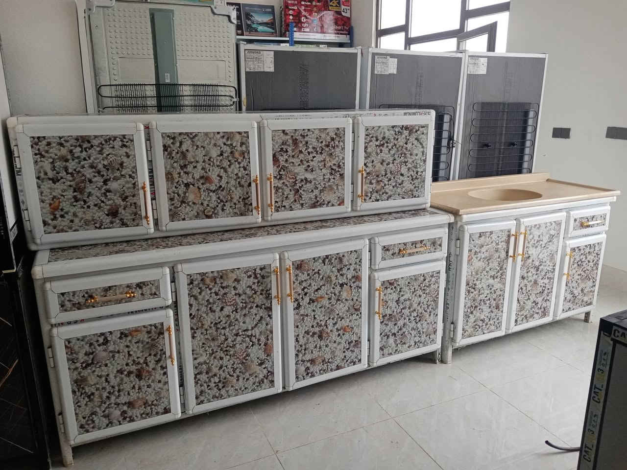 يوجد أغراض جديد ومستخدم الاستفسار على هاذا الرقم ***********
