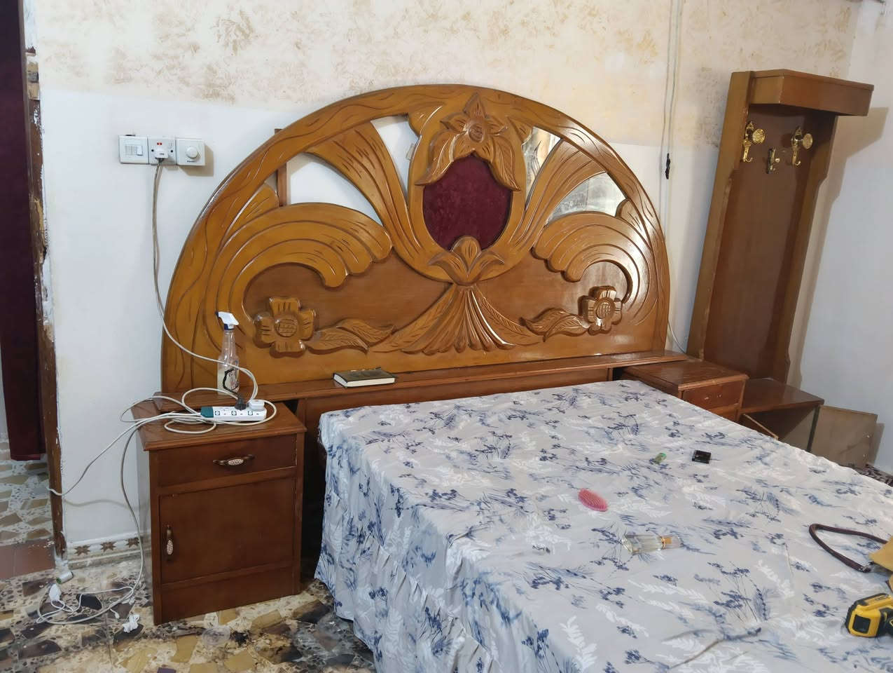 غرفة صاج عراقي احطاطه طبيعي السعر 400 وبيه مجال بسيط اتصال علا الرقم/***********/***********/ مكان فلوجه
