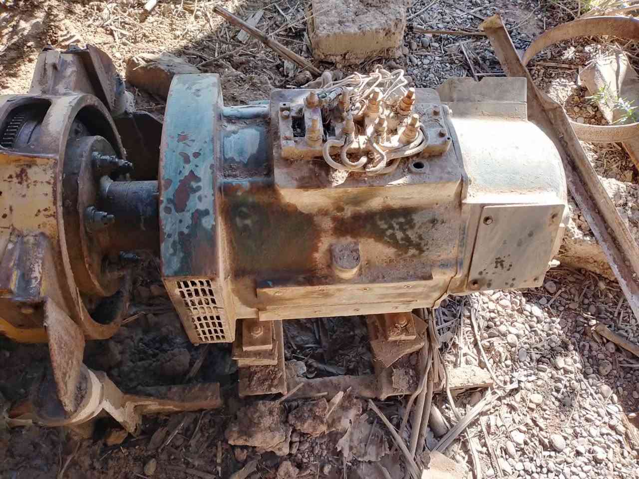 السلام عليكم فوركسن للبيع مولدة ستان ام الكرت 
50كيفي- متروك منذ فترة  -عنوان سامراء ناحية المعتصم 
***********الاتصال
