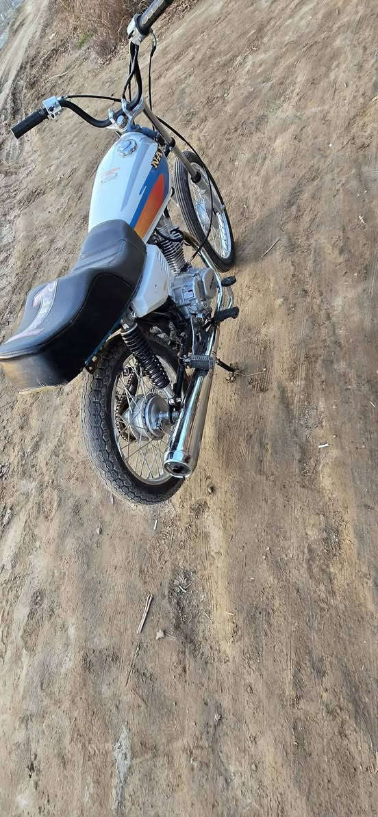 للبيع انتنس تعمير 25 مكفوله سعر 650 وبيها مجال مكان بابل الهاشميه ‏‪***********‬‏
