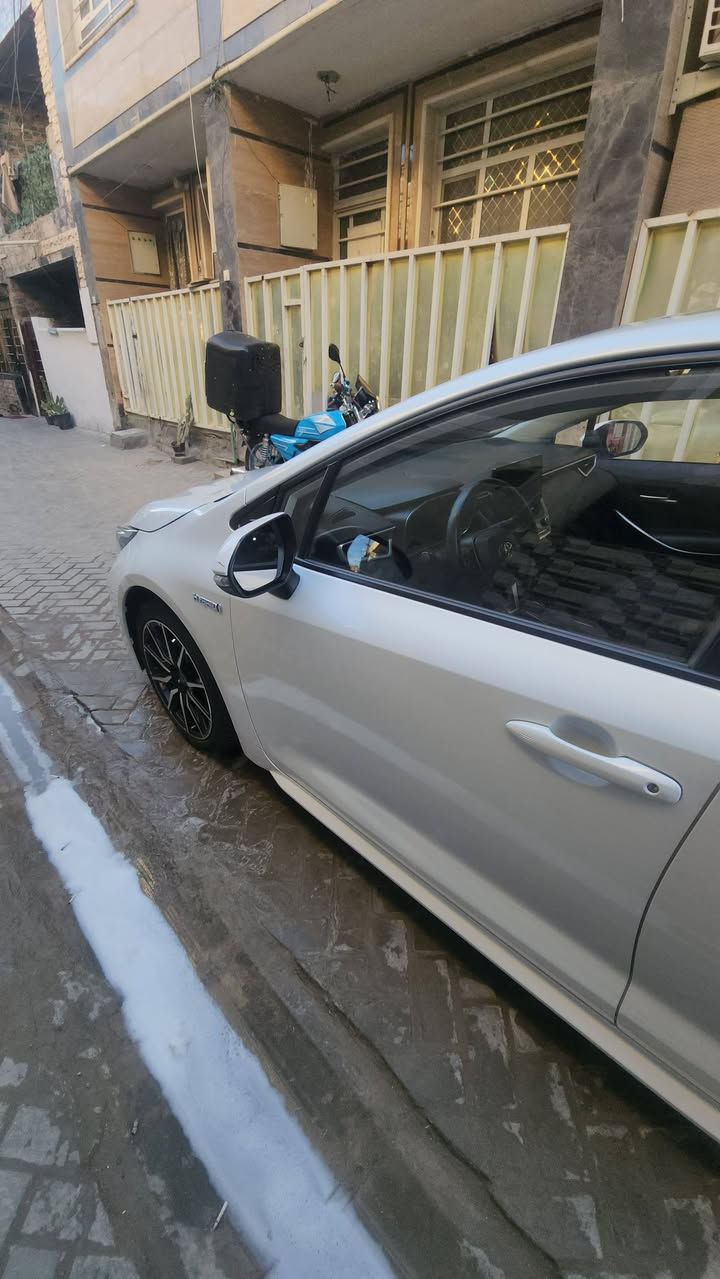 السلام عليكم كورلا S فول موديل ٢٠٢٣ هايبردفول ١/١مكفوله لاضربه ولاصبغ سياره جديده لوك اللون ابيض صدفي داخل جلدكشن كهرباء السعر١٤٩العنوان بغدادللاستفسار***********
