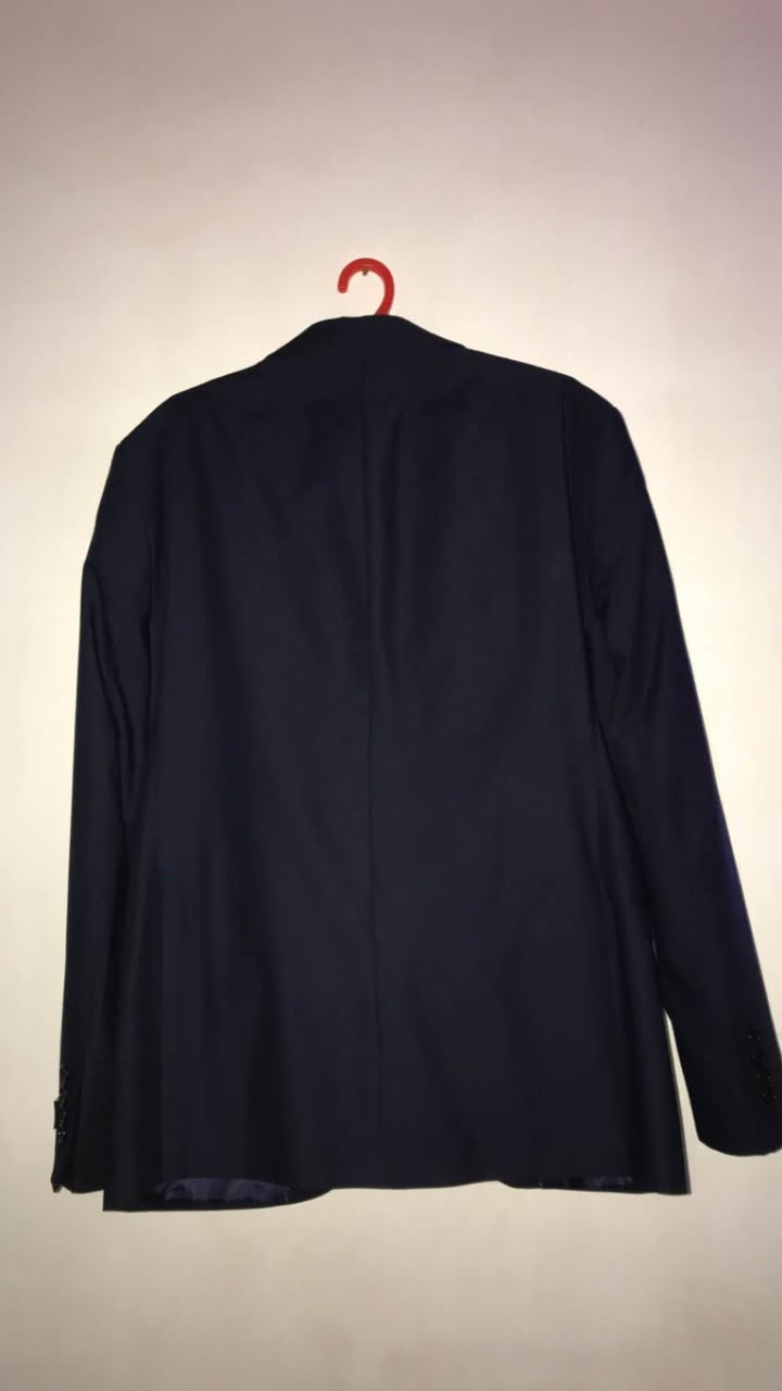 ‎قاتی مارکەی بڕاندی هاڤانا Havanna ڕەنگی نیلی

‎لە ٢ پارچە پێک هاتوە(پانتۆڵ،چاکەت،)

‎قوماشێکی سافی کوالێی بەرزی هەیە و لە ناوخۆی ئیتاڵیا کڕاوە

‎سێ گیرفانی هەیە

‎گیرفانێکی دیکەی هەیە لای یەخەکەیدا

‎گرەنتی مانگێکی لەگەڵدایە

‎نرخی (80)هەزارە🔒

‎هەموو قیاسێک بەردەستە

‎گەیاندن هەیە بۆ هەموو شار و شارۆچکەیەک🚚🚘📦
‎گەیاندن بۆ ناو سلێمانی ٣٠٠٠
‎گەیاندن بۆ شارەکانی کوردستان ٤٥٠٠
‎گەیاندن بۆ بەغداد ٦٠٠٠
‎گەیاندن بۆ شارەکانی ئێراق ٨٠٠٠ السليمانية, العراق


**إذا كنت صاحب هذا الإعلان وتريد حذفه لأي سبب، رجاءا أرسل رسالة إلى الدعم الفني**