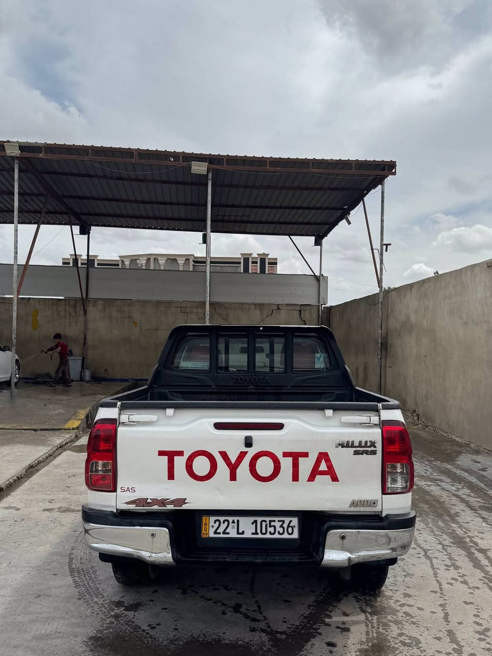 سلام عليكم تيوتا هايلوكس مديل2019 كير عادي كاز رقم اربيل وكاله بأسمي بيها بارد  بجاملغ لخلفي سياره نضيفه ماشيه150 الف عنوانها البصره السعر 215 وبيها مجال بسيط.
رقم الهاتف: ***********.
