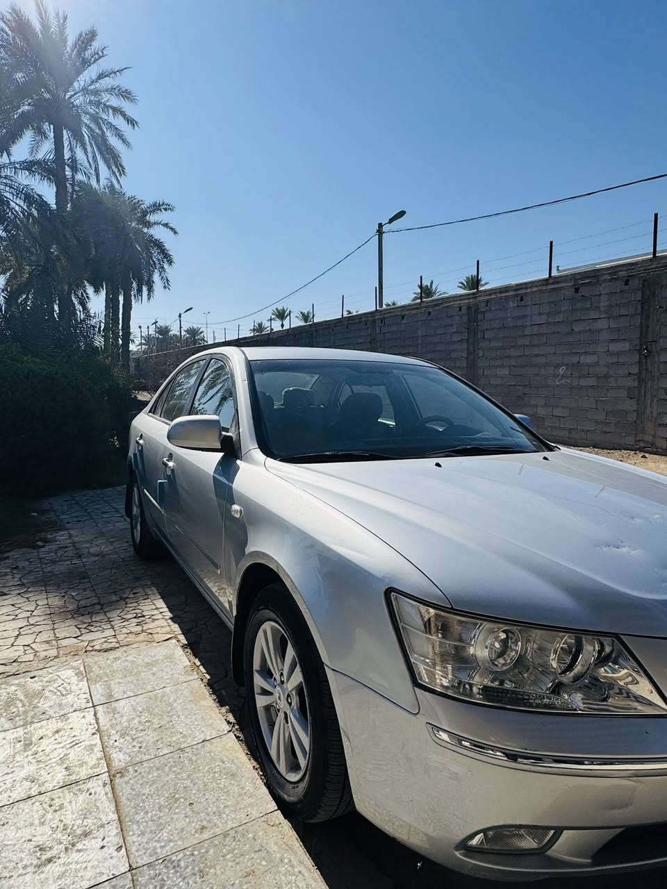 سلام عليكم سوناتا
2009 خليجي   

بيهة جملق خلفي 

بنيد مفتوح بس سنترة
تدفى تبريد شغلات 
محرك 2400
شاشة كامرة خلفية
صدر جديد
سيارة دخلهة جديد 
كشرهة كامة واضح في صور 
سعر خاص ونتصل 
0788 512 2999
