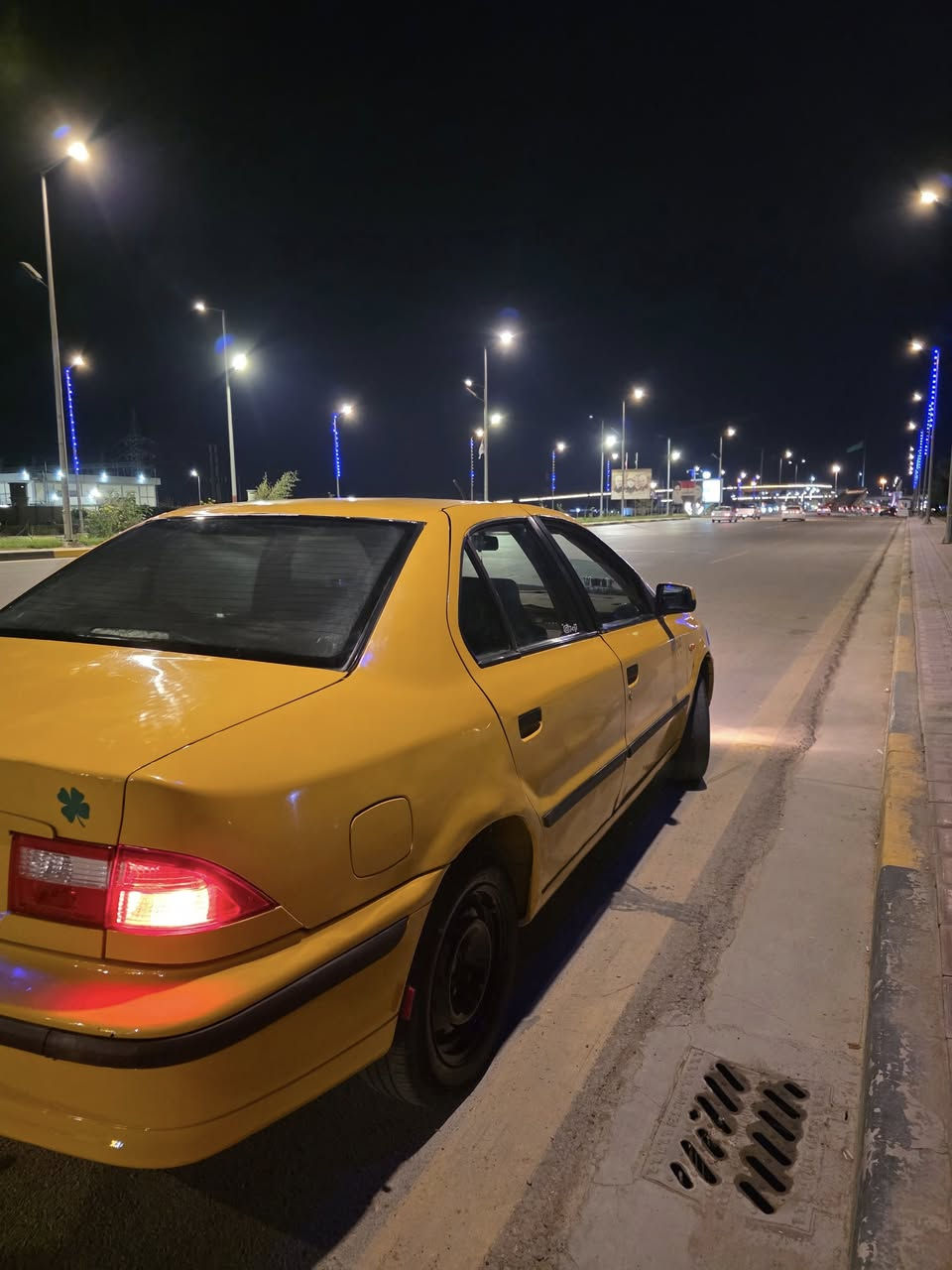 السلام عليكم سمند للبيع مديل 2011 امحدث 17
كير ومكينا اوتماتيك المحرك بي تنقيص 
السياره مصبوغه صبغ عام تصليح الدوس والاهلالات
سنتر لك وجامات وكهربائيات كلها شغاله نقصها بس تبريد سنويه لل30 رقم انكليزي كربلاء
السعر 39 
العنوان كوت الخاجية شارع 40
***********
