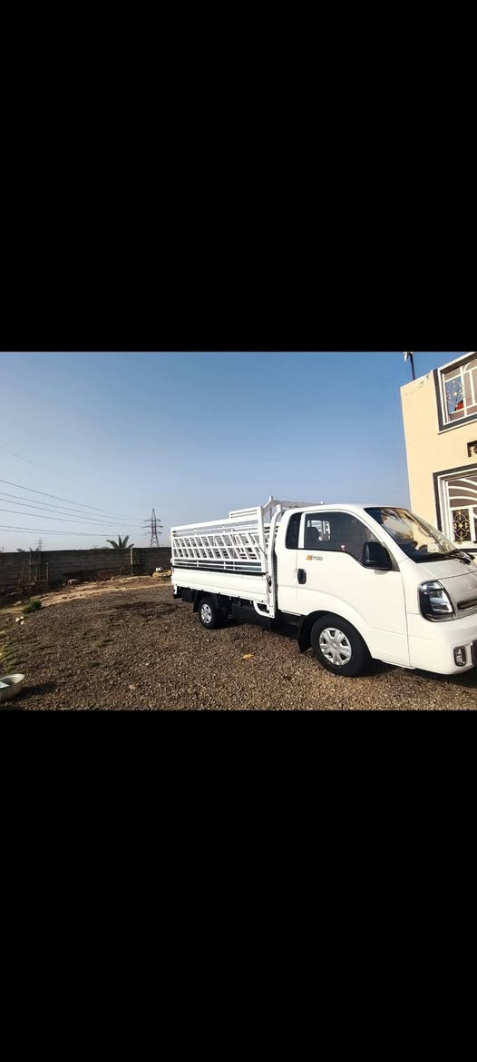 سلام عليكم
كيه نثيه موديل 2023

مكفوله كفاله عامه 
الاتصال على هذا الرقم 
***********
