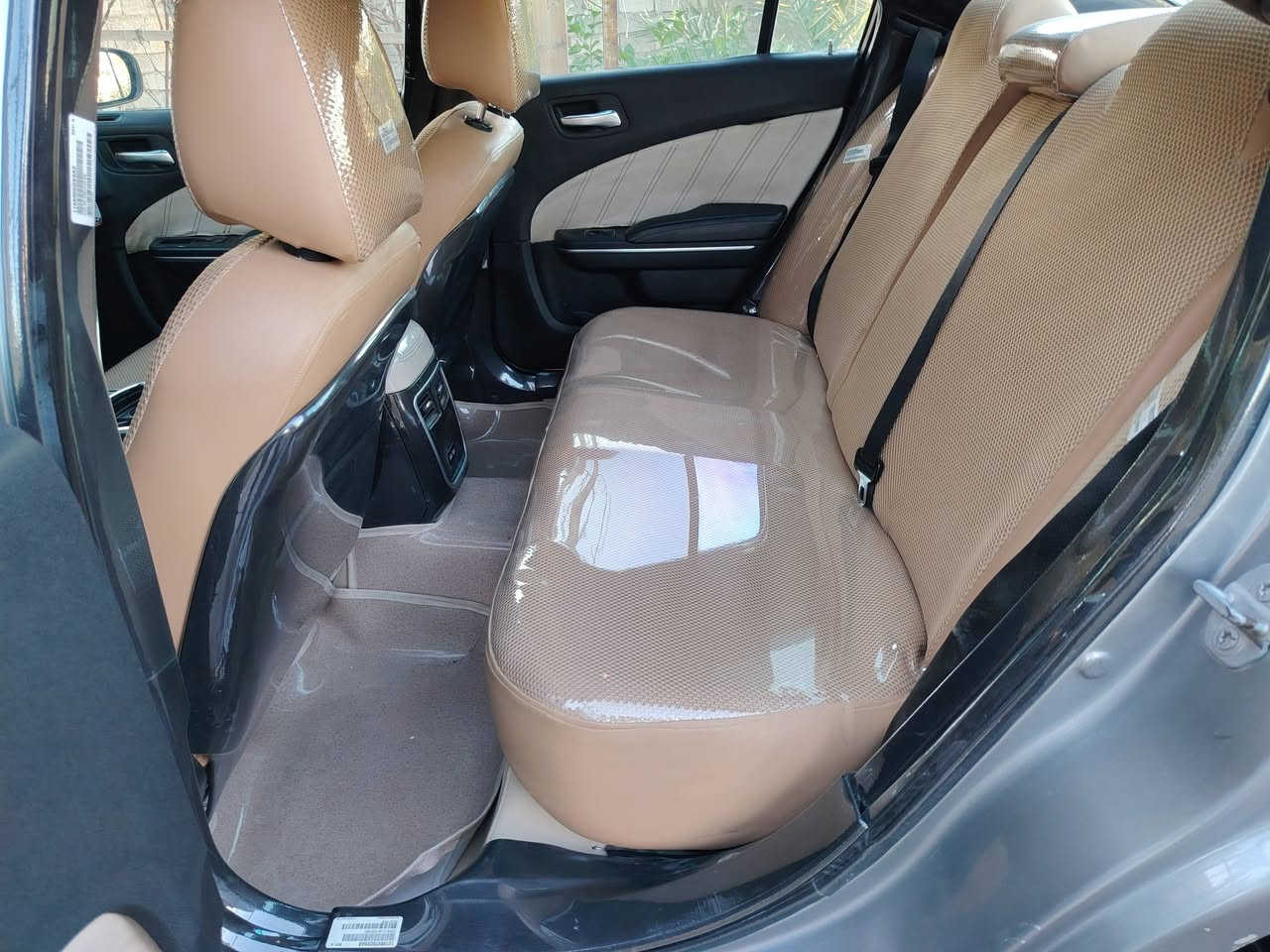 سلام عليكم جارجر 2015 اصل بسمي رقم بغداد جديد  منضومه غاز سياره جاهزه اي نقص مابيه كير مكينه خير من الله صدر امامي  خلفي جديد سعر ١٥٨ مكاني بغداد
***********
