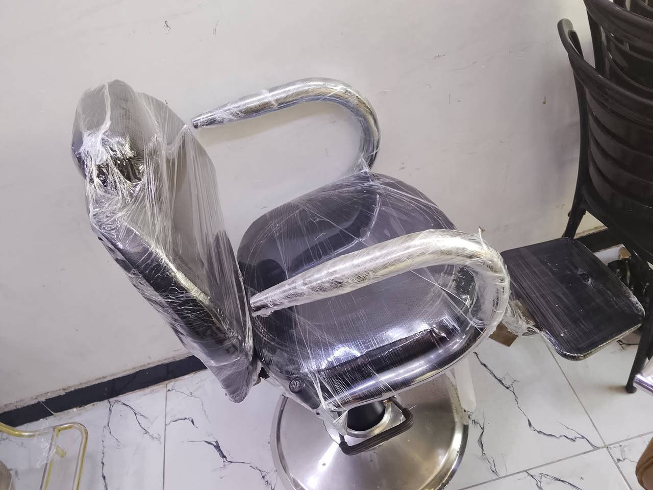 سلام عليكم للبيع مدينه الصدر مستعمل نضيف سعر خاص أو واتساب تعليق ما رد بدون حراج ادمن وافق فدوة مستعجل على بيع ***********او***********
