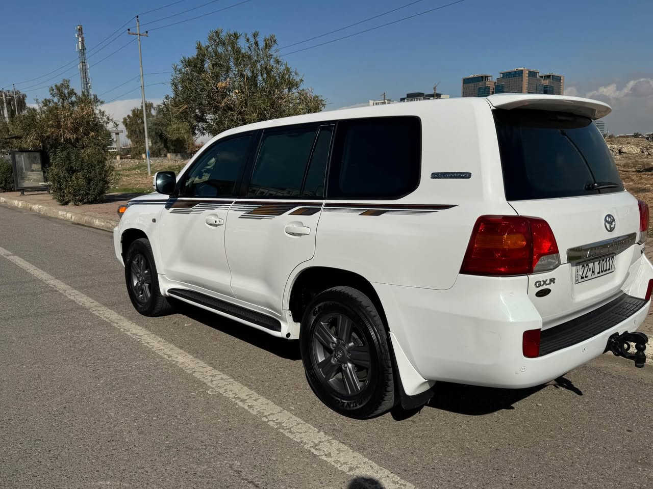 تويوتا لاندكروزه كير عادي V6 
فقط بيع ما اراوس 
سياره كير محمرك حداديده كفاله 
سنويه جديده لغايه 2030 
فحص و هزه جديده سيارت انطيك كفاله عامه 
بيها شبر صبغ في بونت جاملغ سكن مبدل ￼255$ سعر
*********** أربيل, العراق
