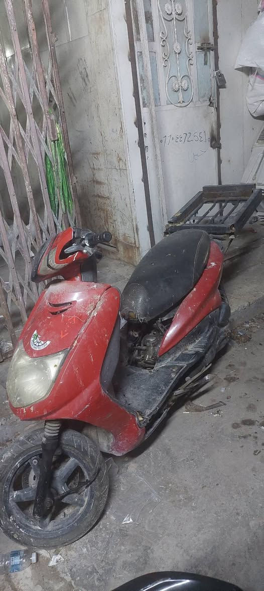 دراجه لبيع سكنز اكو مشكله بالكهربائيات ملته ابيع طافيه مكاني كاضميه***********
