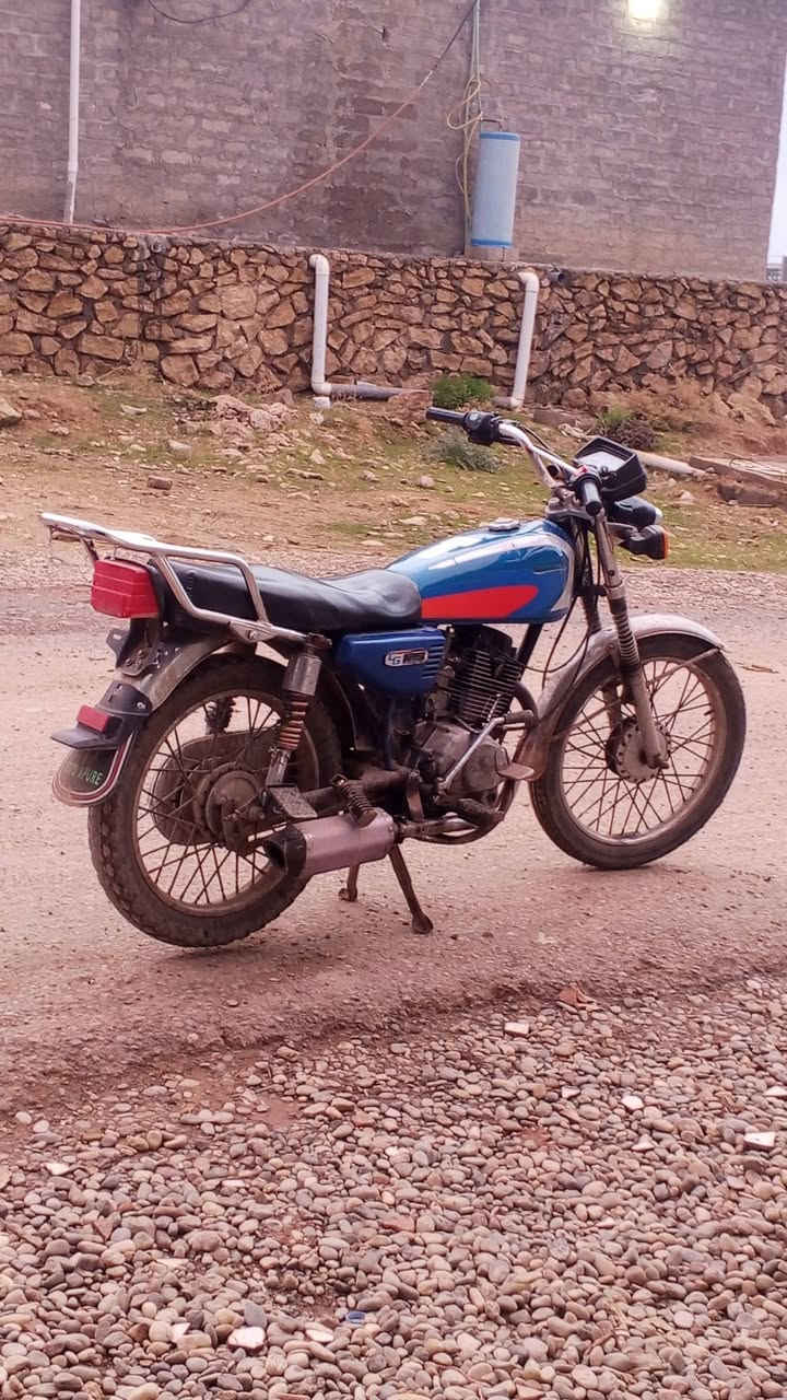 للبيع السعر 250قفل
***********
