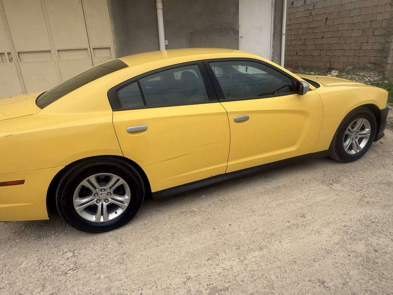 سلام عليكم شباب جارجر موديل 11 للبيع سياره جاهزه كير مكينه صدر تبريد  منظومة غاز رقم نينوى داخل عسلي شاشه جبيره تحويل مباشر حادثهه جامرلغ خلفي بدون ايرباك السعر 132 وبيهه مجال للشراي وهذا رقم راعيهه اني مكلف بلنشر ***********
