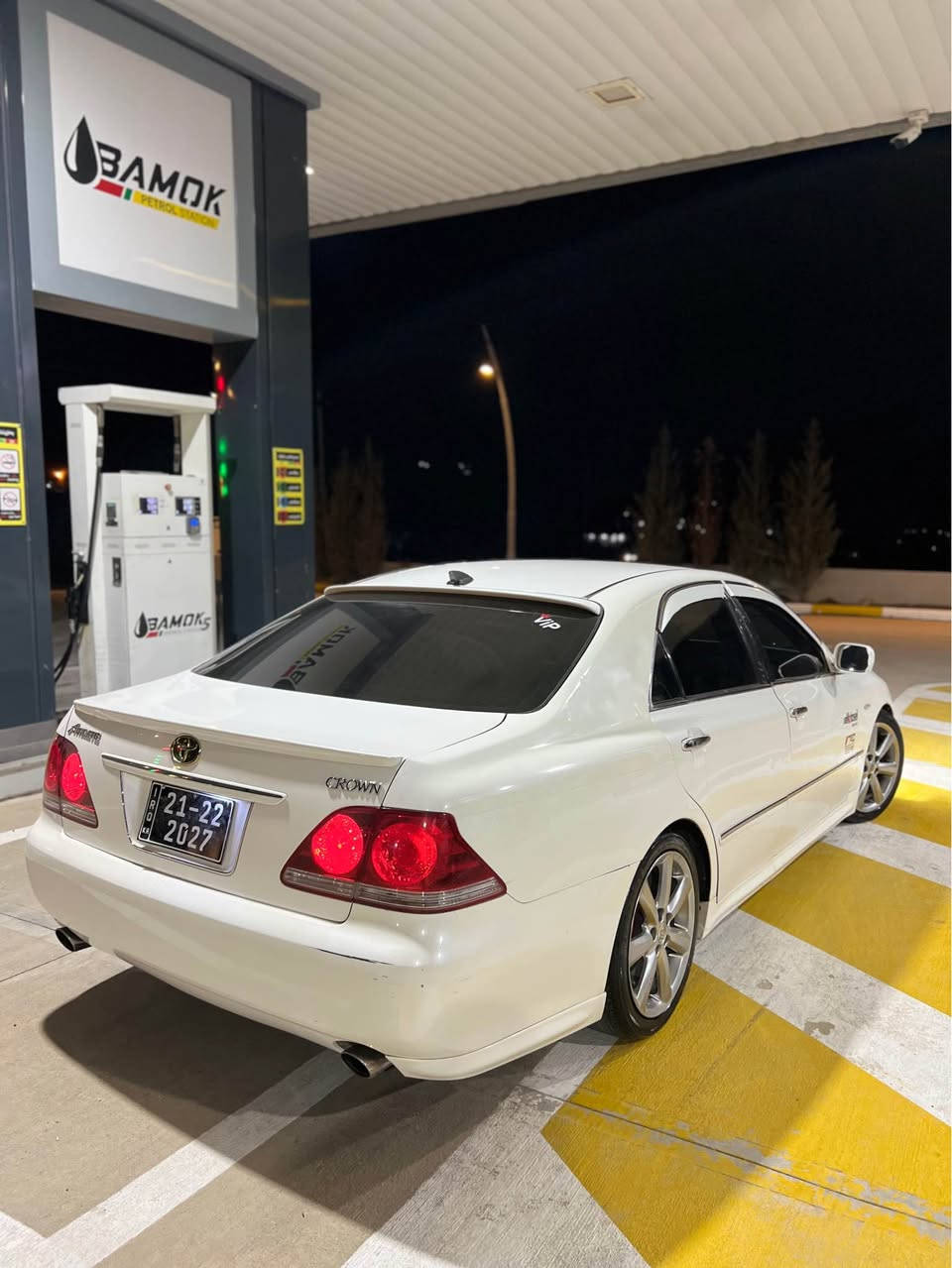 تویتا کراون شاهینە بڕاوە بڕاوە
سەیارەکە بڕاوەیە بەڵام لە ساخیک جوانترە
مۆدیل ٢٠٠٥ بەسمە ڕەش بۆ فرۆشتن
شانسی ١٨٠ گیڕو مەکینە بچوک 
بی دوکەڵ
مەڕخوبی بازاڕ
سعری تەنها ٥٠گەڵا 💵
ژ.م***********
مواسەفاتی ٣دوگمە شاشە
٥بەسمە  بەسمەکانی دەرگاکانی هەموو ئیشەکات پیشو دوا بەسمەی بەرمەجە کراوە
فۆڕمیکا سور بیلادی  درزیشی نیە
٤تایەو ویلی دینگەی نەوتی سفر سفر
کامل جایز کراوە جامی پیشو دوای هەڵگیراوە
بریکی بەسراوە
تەبریدی بەسراوە
تەقەو ڕەقەی نیە 
٢٥٠مەسرەفی نیە
هەموو گیانی بەشەرت
دەعمو لیدراو بەشەرت
سەقفی بۆیاخی نیە بەشەرت✅
هەموو گیانی بەشەرت ١٠٠فیتەر
شوین قەزای دوکان
سعری ٥٠گەڵا کەمیک مەجال
ژ.م*********** دخان, السليمانية
